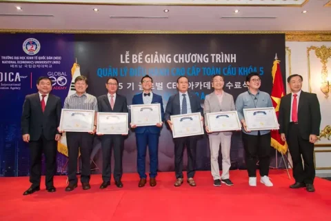 ff254cf2-439d-4bb5-abf7-990ee982aedc