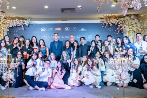 12a7c957-dce9-4639-a43f-c779de83f1a8