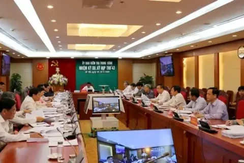 2b200c9d-b601-4c7a-aeb7-f2aeef40b3d6