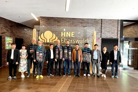 413ac368-e8cb-40dc-9e37-c51a951ee491