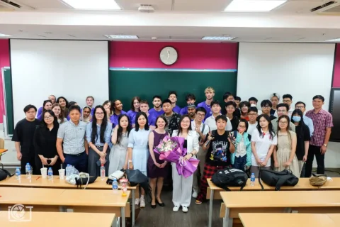 7579ef40-e773-48bb-b598-ea8d15bd99f1