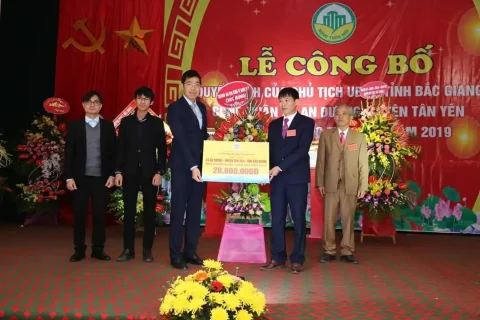 a8d2f683-4b20-4356-b03b-cd88f69b1cb6-1