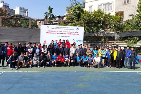 d1353b10-7f7b-4f55-9350-5c0ee398b3a3