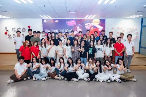 e1bcd1d1-7355-41e0-b78b-af0134250c82