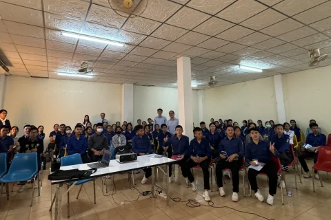 e7cef198-eb78-46d2-9f1d-6edd95c9fbf1