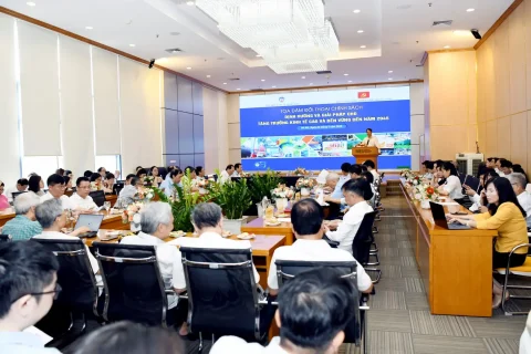 2ff1800c Bace 4e8d 93f7 3260d79f6073