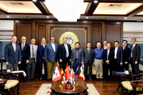 8f9031de 57ac 4f66 Bebf 24694a5669c4