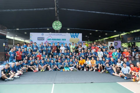 091a6e51 7dc1 4cb1 8804 95b0bd160254