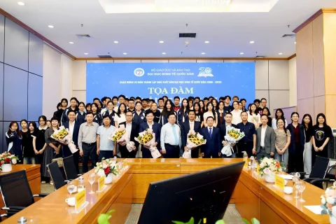 299c4bb2 Ac9f 4719 Ae4c 0008d5be4baf