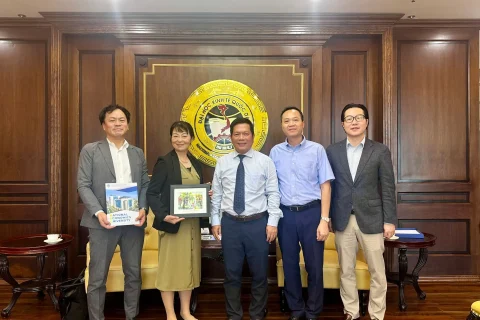 2c3ba0c9 B278 4f38 B463 Dbab306b3ed9