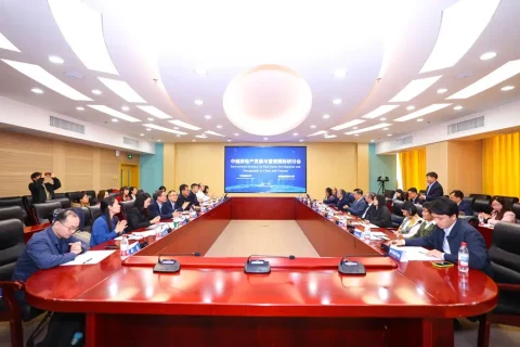 30d8fb01 D9d1 420c Bc40 3d64bb3bb1af