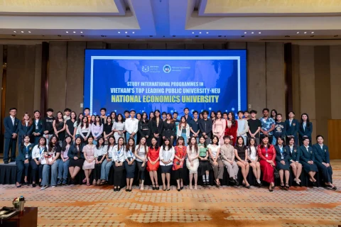 312307f9 E371 4719 94e1 4fac18140e10