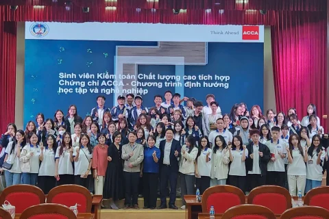 53398792 8b52 4b2c Aca9 1518d2084554