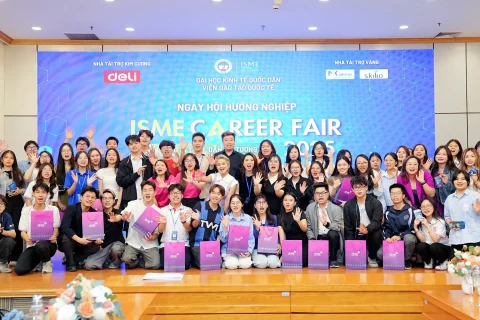 66831547 Efcb 4f95 A982 00bb8dc338b4