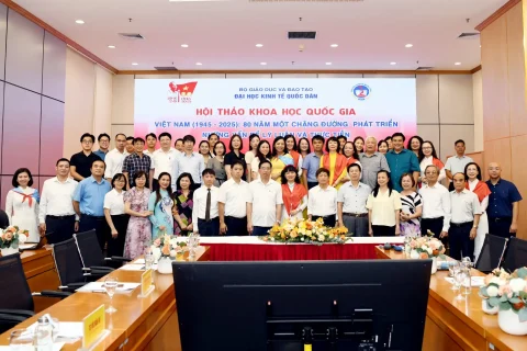 71a7efec C8b6 4e70 91ad 790554424a44