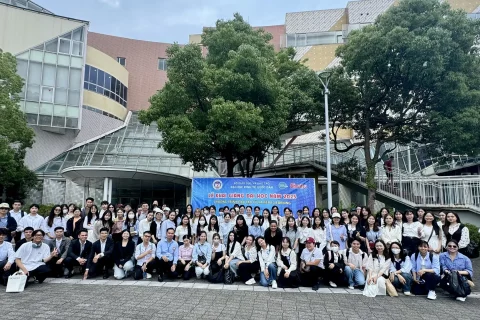 9c7fcb15 45b4 4ccd A44f 8138998f0e10