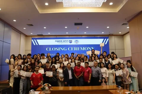 C12e3715 4b94 4380 81fd D5d2d32ef9cd