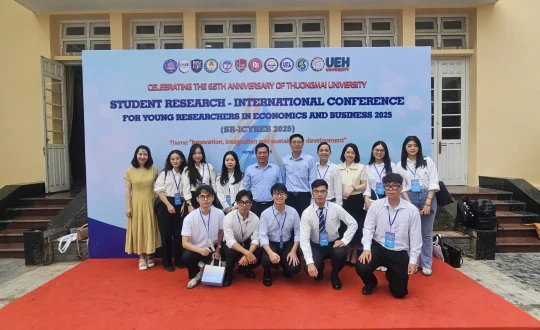 Z7100554806760 1667ee7326ed0c2f926cbe6b7651a25c