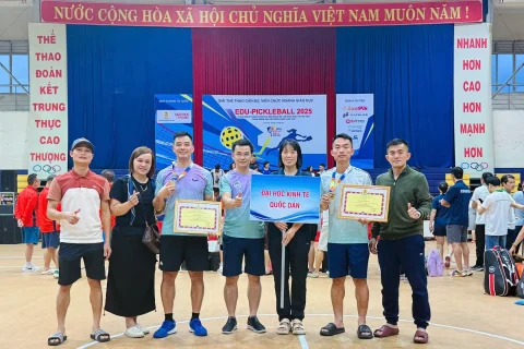 Z7305725902176 11a4650a56a9e73e4afca2e757b4ea40