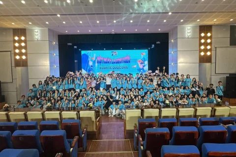 0d3629e5025d8c03d54c