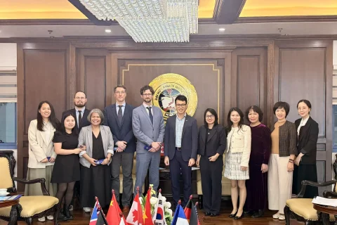 Z7632855818009 D42e40e2cadd8193b5c907f74090ca17 (1)