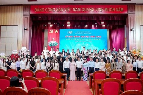 HMT08531 (Copy)